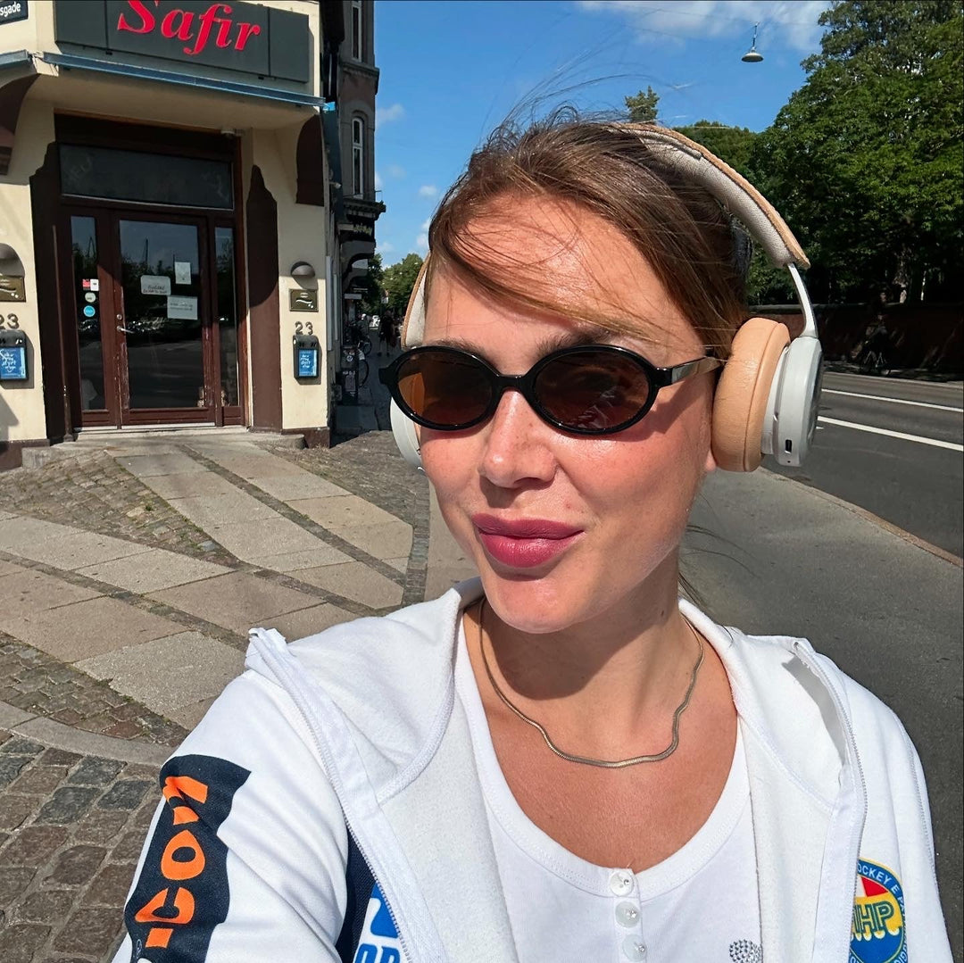 ANNE LISE - Shiny Black - GOOD LOOK