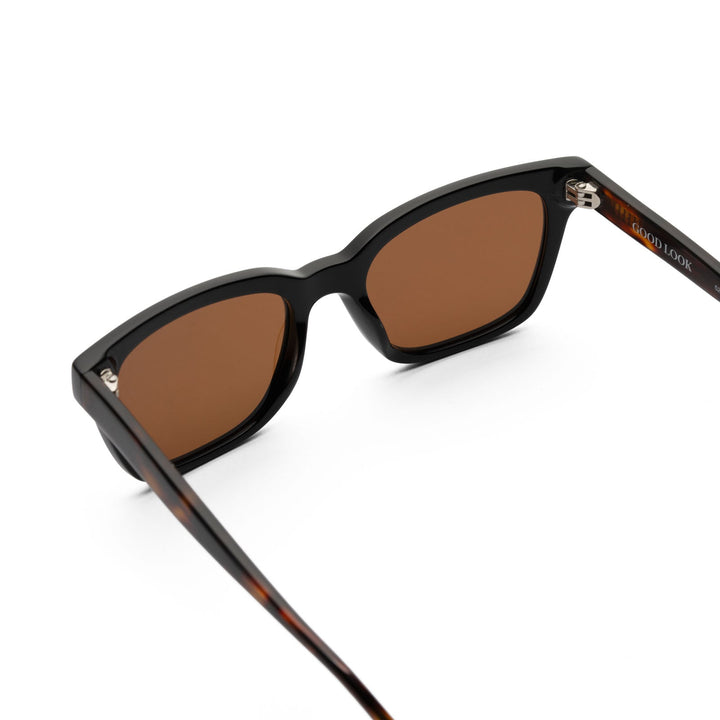 AUGUST - Havana - GOOD LOOK